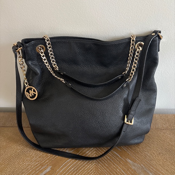 Michael Kors Black Leather Gold Chain Jet Set Hobo Shoulder Tote Crossbody - Picture 1 of 6